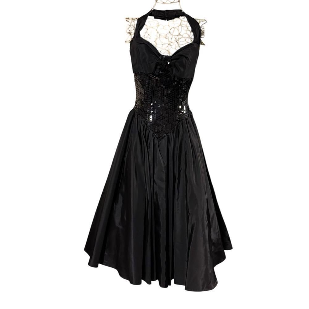 NADINE  Formal Shorter  Dress Holiday Party Size 3 Sequins
